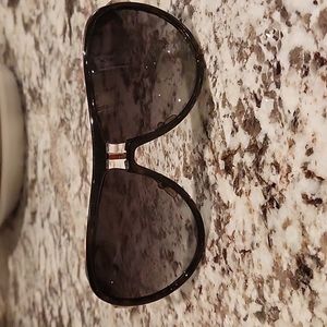 Gucci Aviator Sunglasses